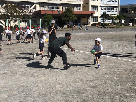 ボール送りパスゲームの様子