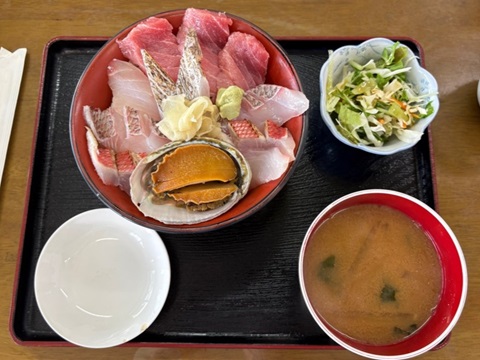 海鮮丼の画像
