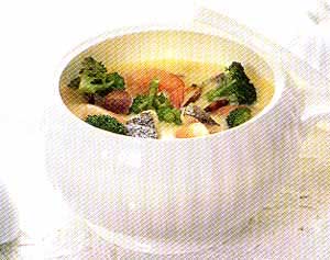 魚介類のカスタードスープ