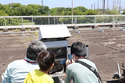 見学の様子1