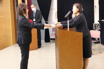 知事表彰状授与の様子
